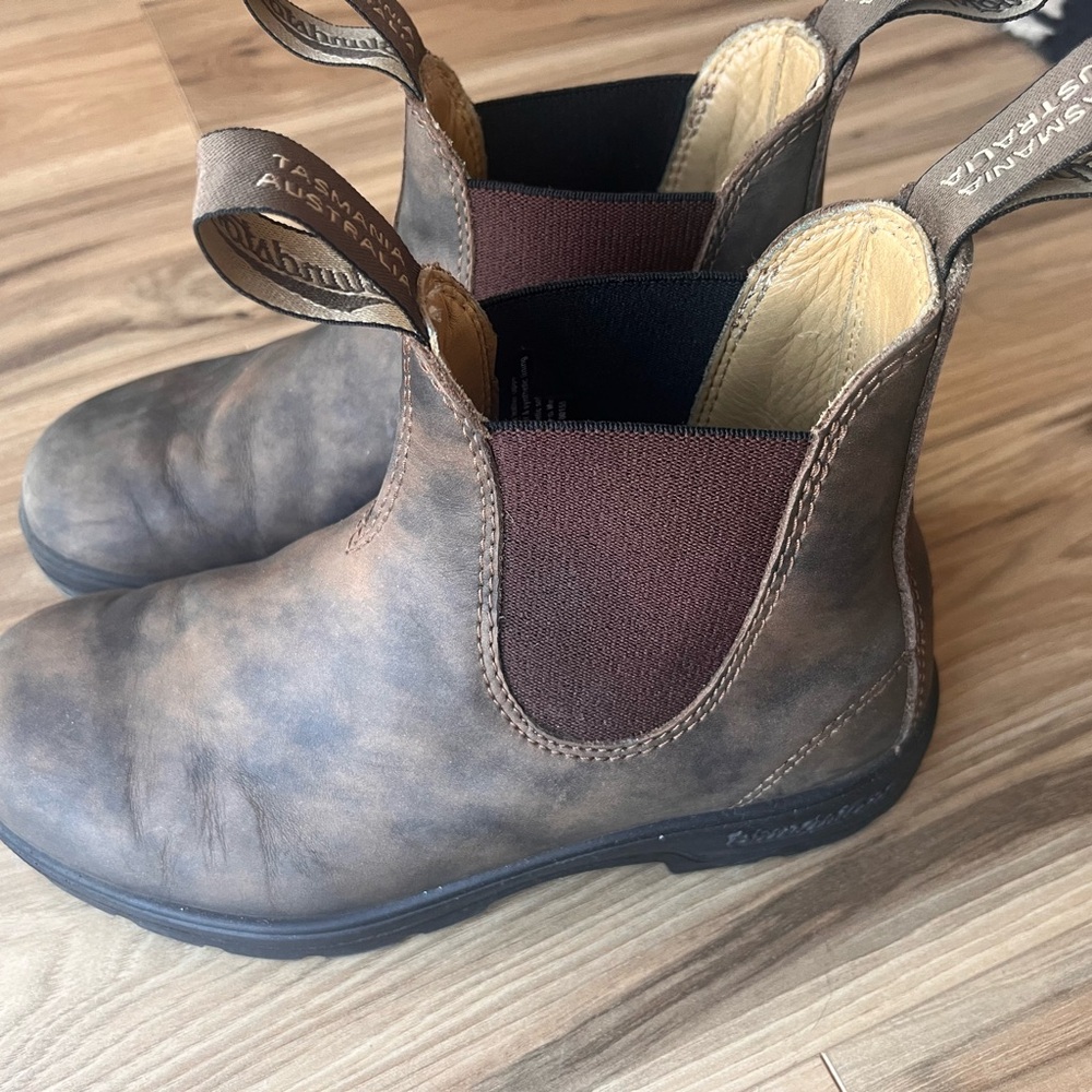 Blundstone 550 Chelsea Boot Rustic Brown size 7.5